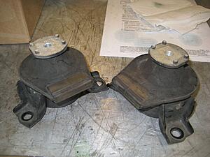 FS: Engine Mounts-img_1647-%5Bdesktop-resolution%5D.jpg