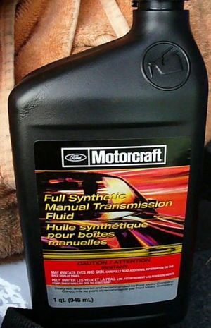 Red Line MT-LV Synthetic Gear Oil - 1 Quart DCT/6 Speed